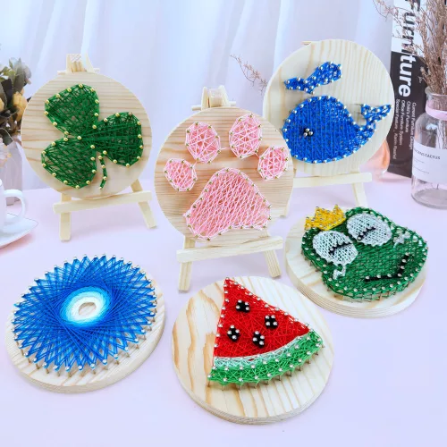 Alvó hold - fonalgrafika készlet (String Art Kit, 11x11cm)