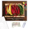 Színes Chili Paprikák Rusztikus Vágódeszkán - számfestő készlet - Számfestő.hu - 50×60cm - keretre feszítve
